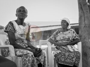 Anziane B&W — Mostra Fotografica Benefica, Associazione Baobab Ticino